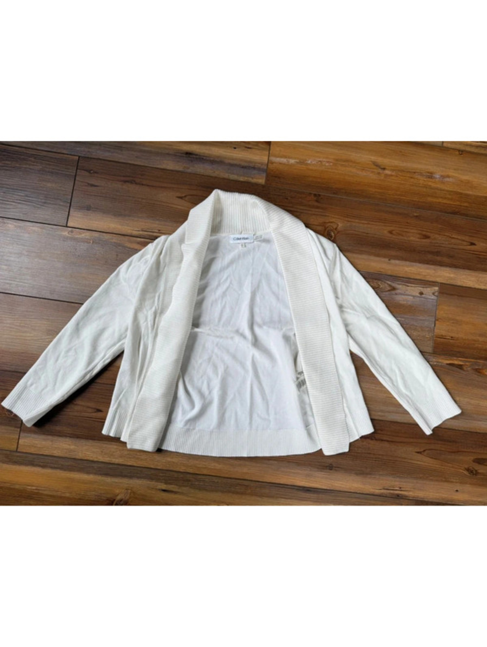 Calvin Klein shall size small